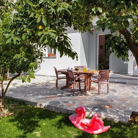 בית נופש Aethra House In Volou